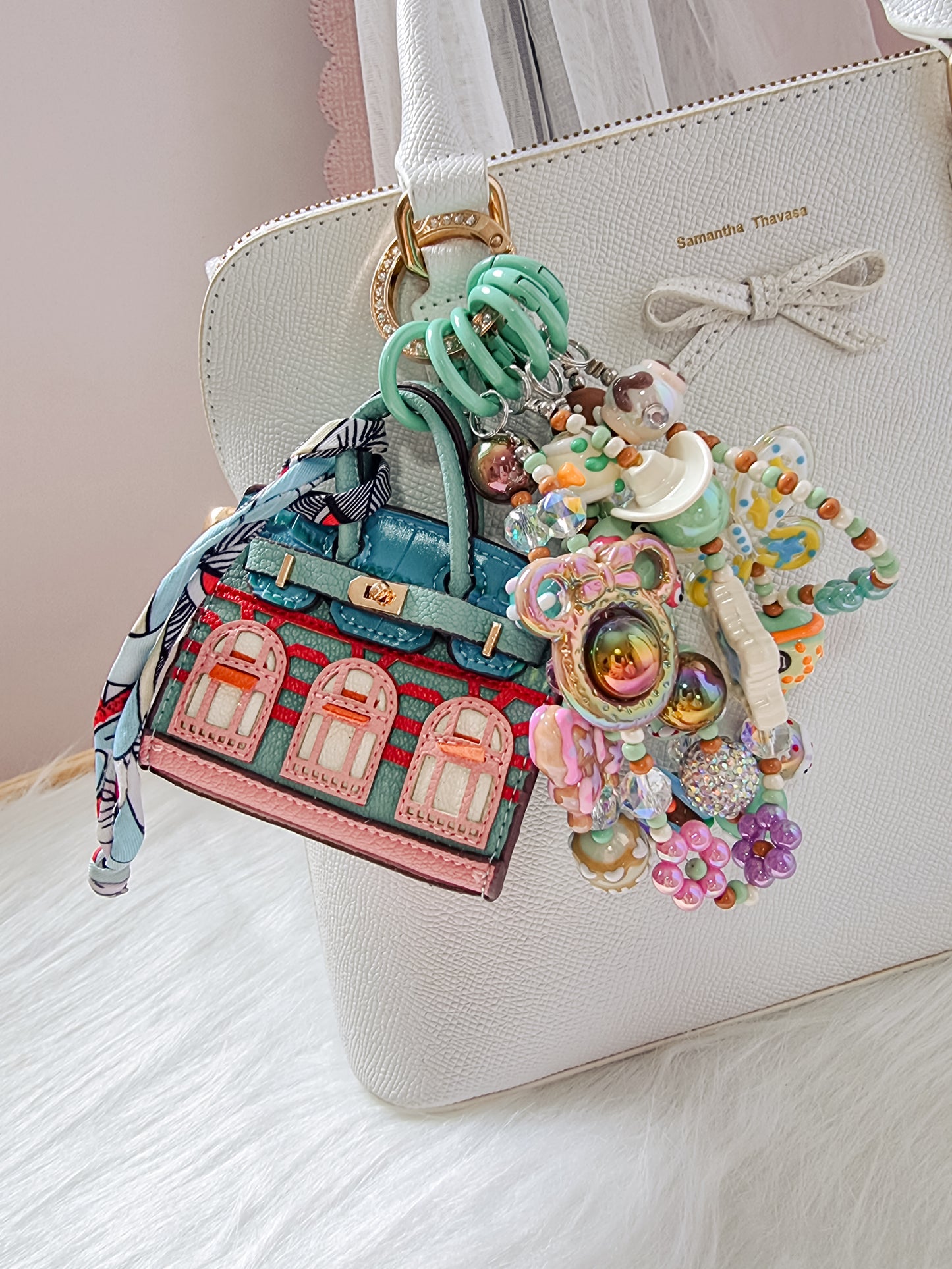 Turquoise ear pods bag with straps