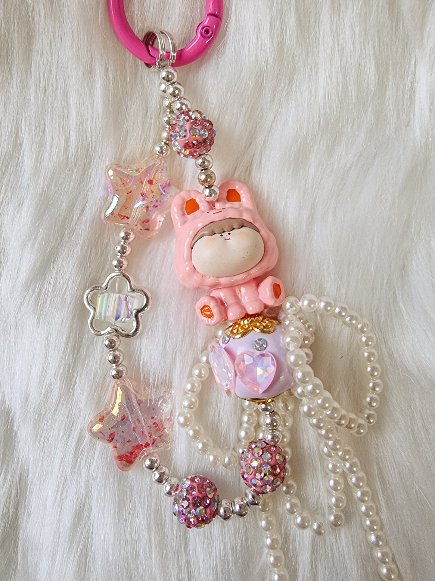 Pop mart pop bean phone / bag charm