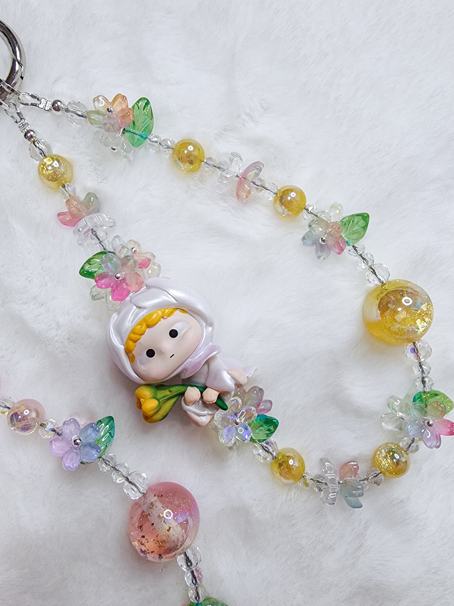 Mini Ozai floral phone strap