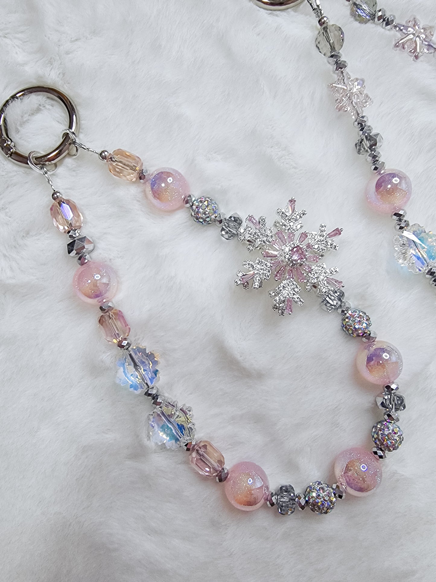 Snowflake phone strap 2