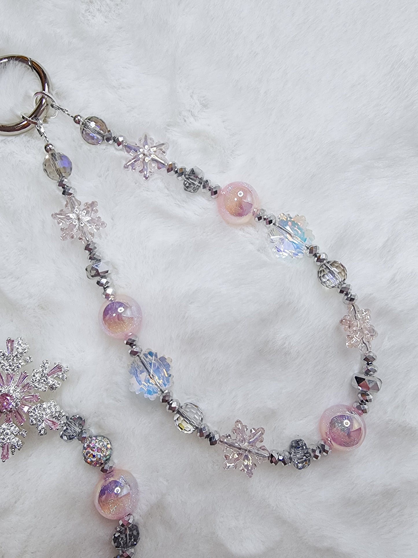 Snowflake phone strap 2