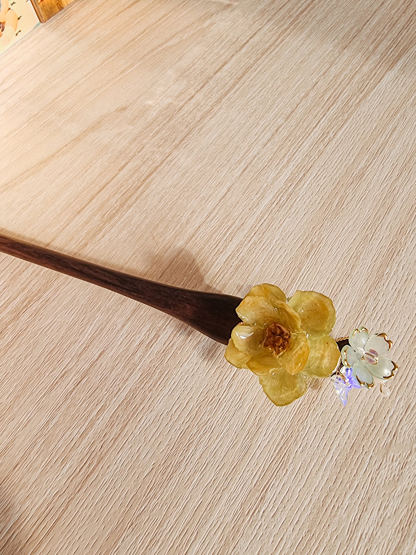 Sandal wood with yellow Abutilon hair pin