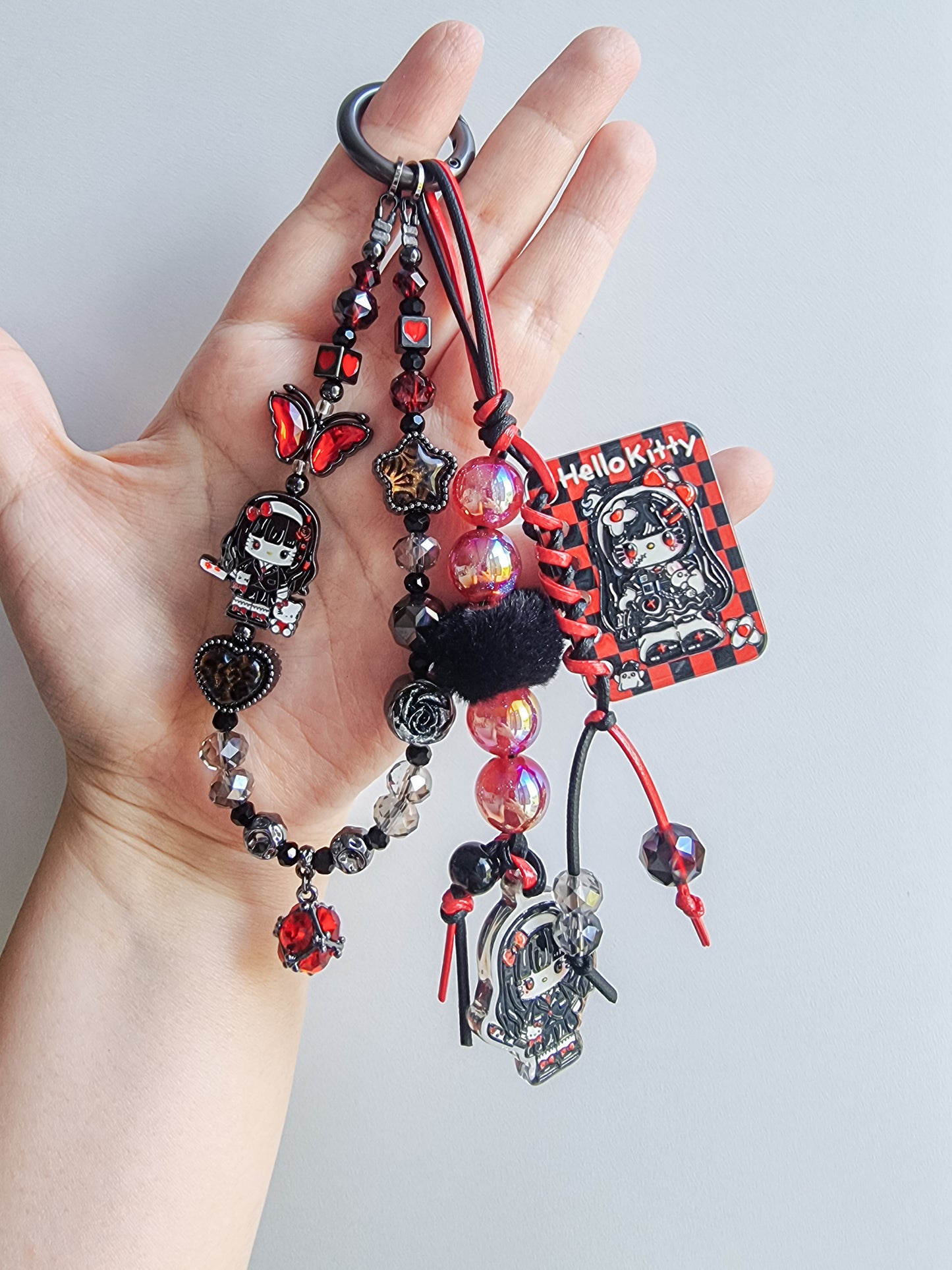 Evil kitty Tomie Kawakami phone / bag strap