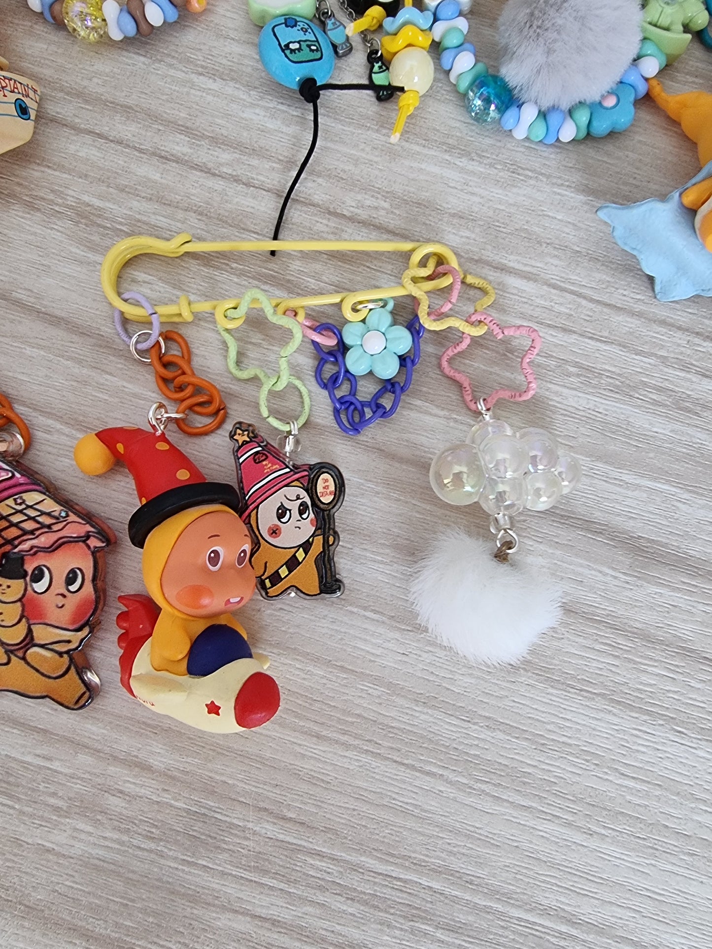 Twinkle twinkle bag pin