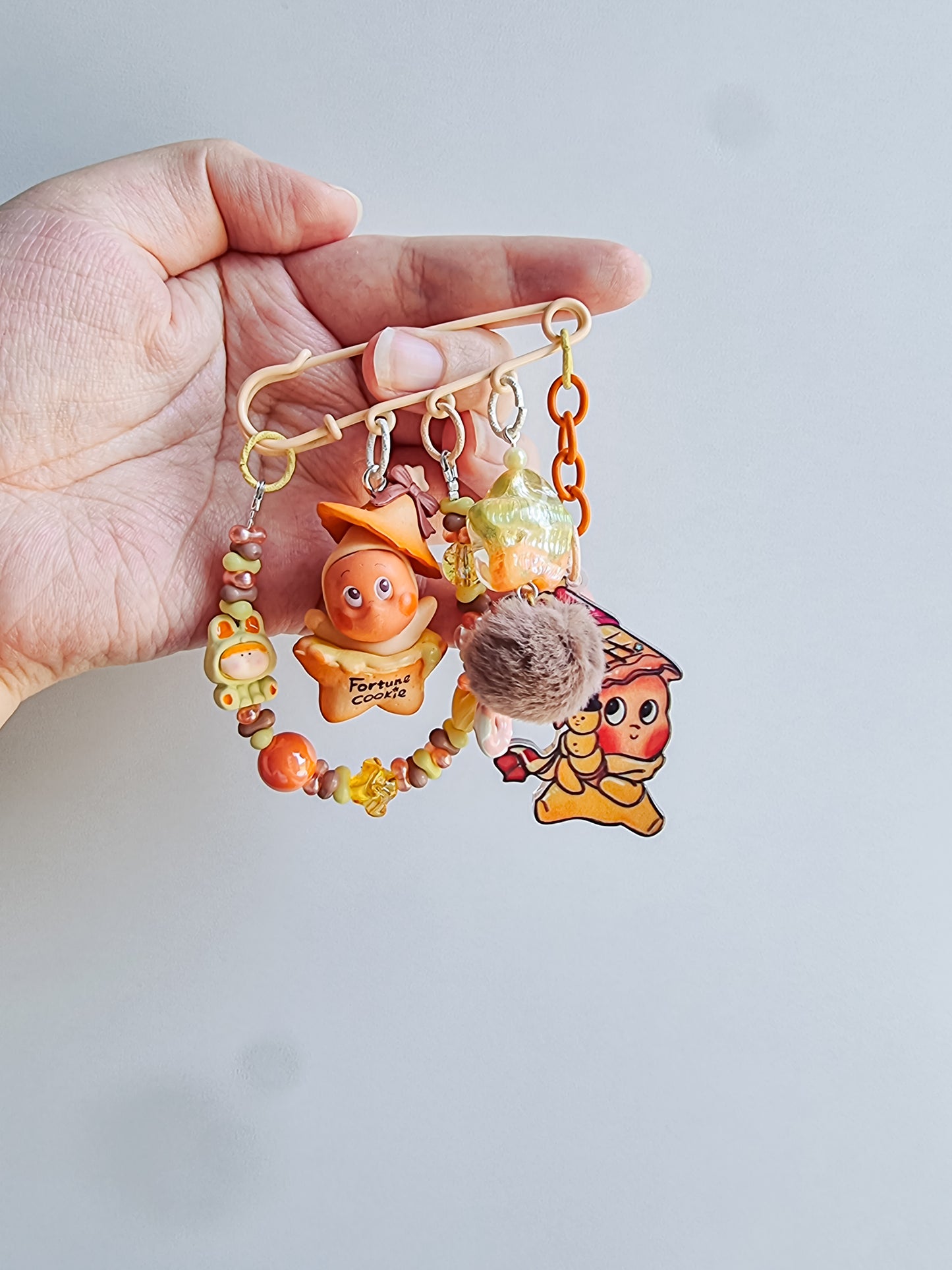 Twinkle twinkle bag pin