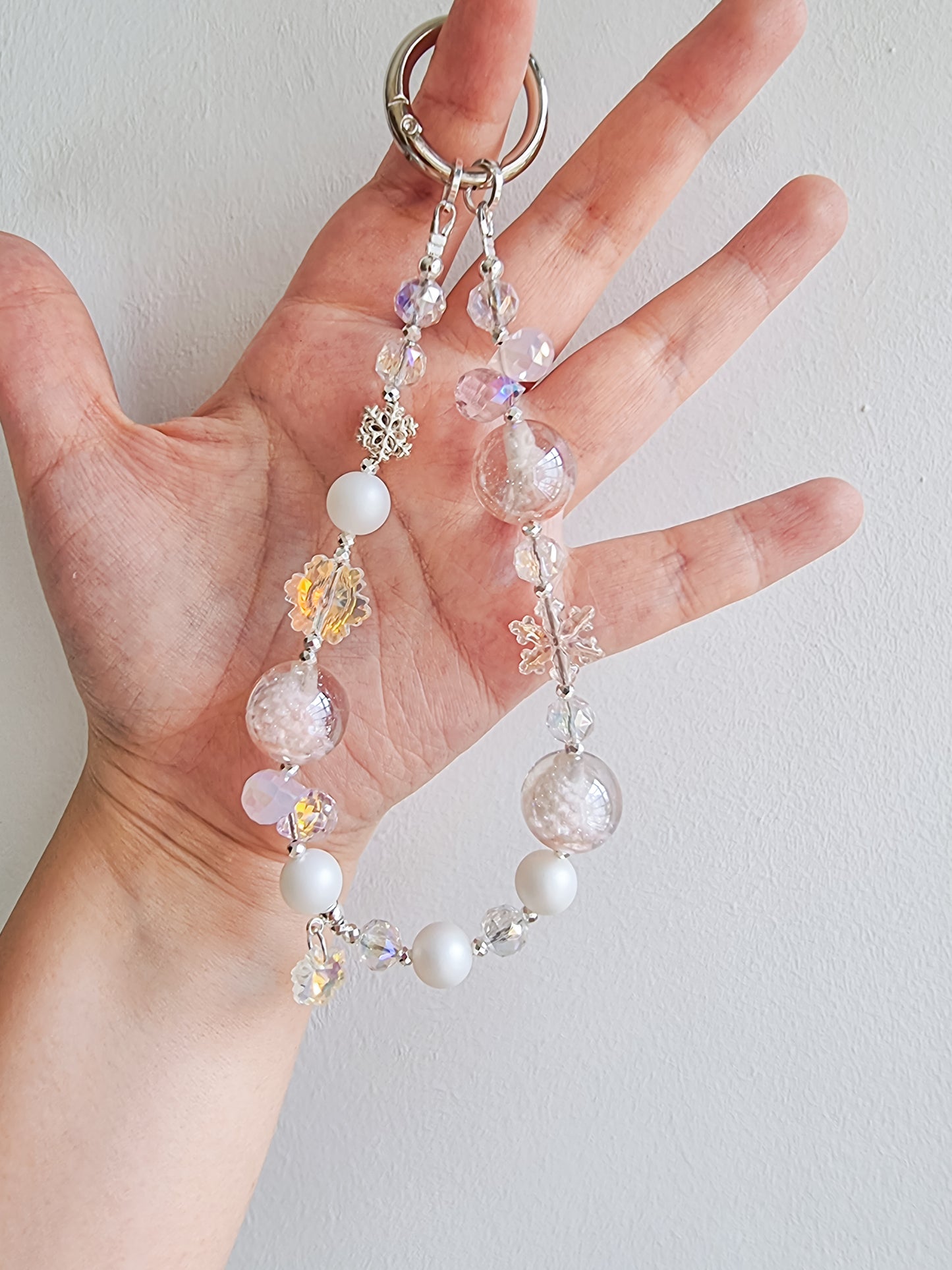 Xmas tree strap - UV color changing and glow in the dark