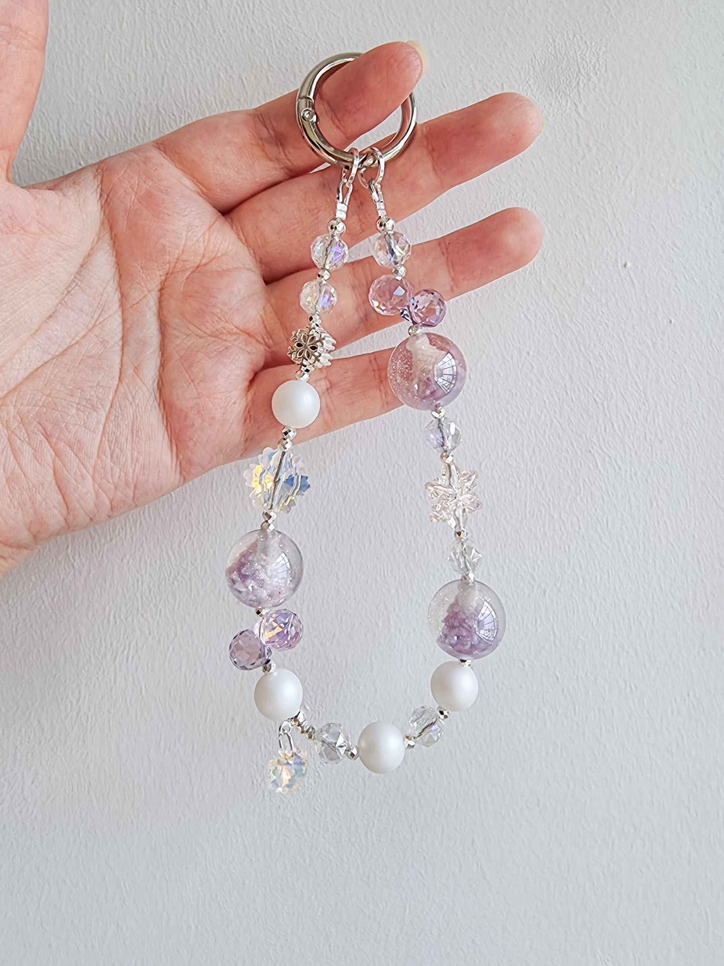 Xmas tree strap - UV color changing and glow in the dark