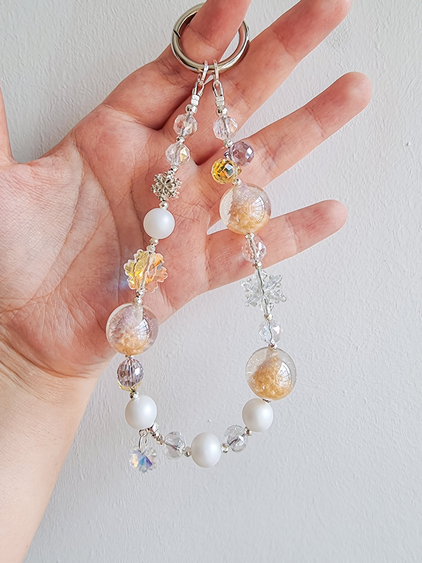 Xmas tree strap - UV color changing and glow in the dark